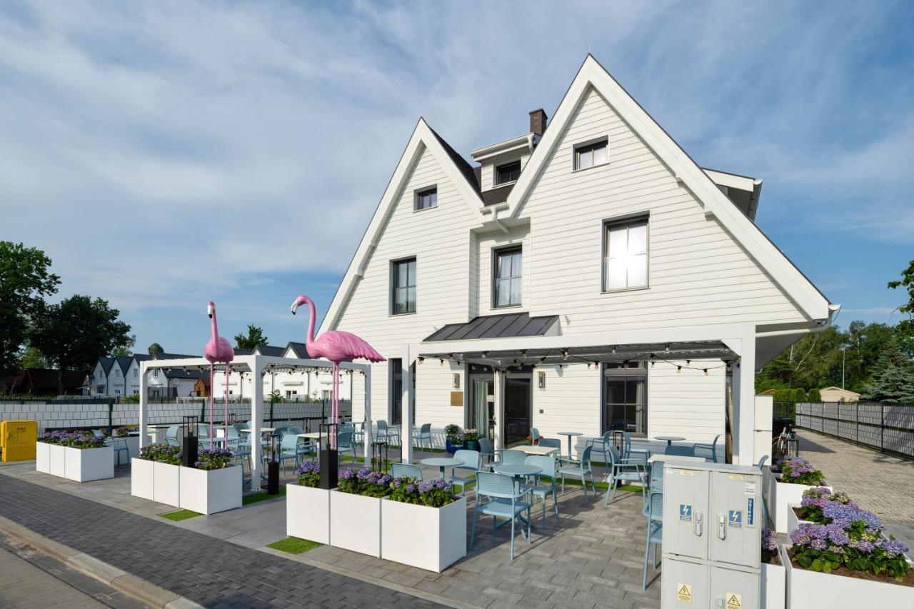 Flamingo Residence Apart Hotel Dziwnow Bagian luar foto